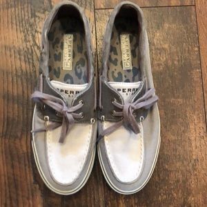 Sperry Canvas Sneakers -gray size 7.5 like new